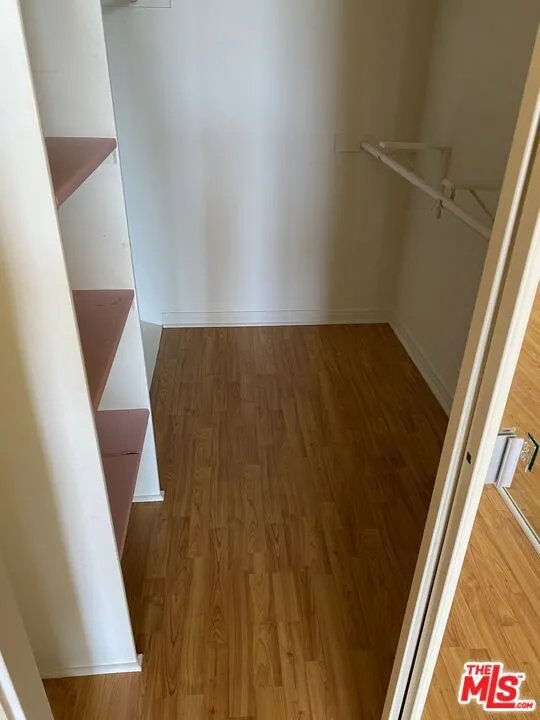 10432 Eastborne Avenue #304 Los Angeles, CA 90024