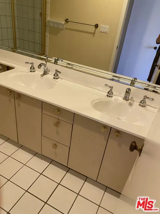 10432 Eastborne Avenue #304 Los Angeles, CA 90024