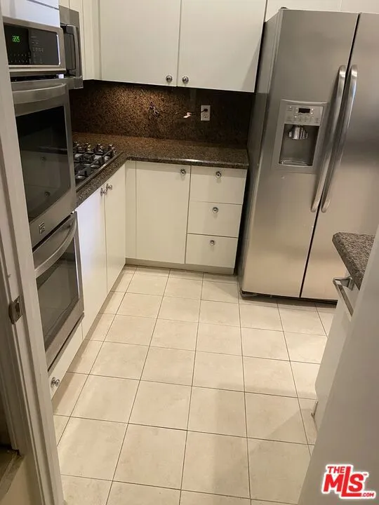 10432 Eastborne Avenue #304 Los Angeles, CA 90024