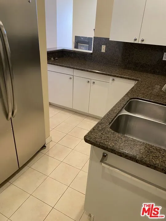 10432 Eastborne Avenue #304 Los Angeles, CA 90024