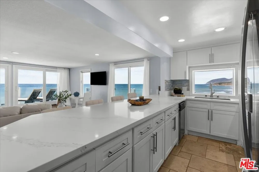 11770 Pacific Coast Highway ## AA Malibu, CA 90265