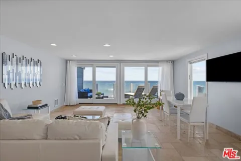11770 Pacific Coast Highway ## AA