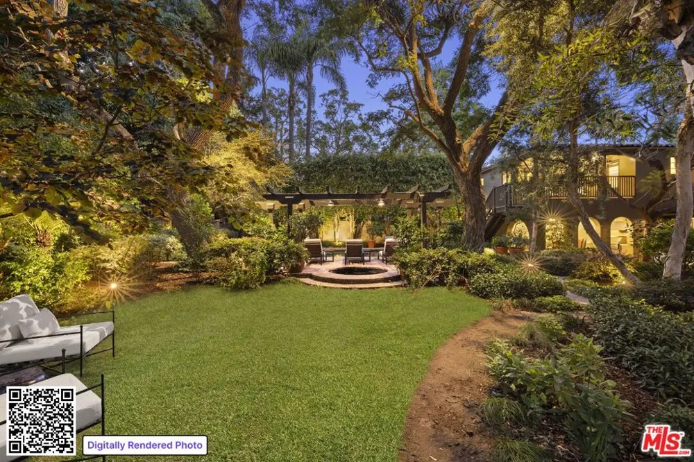 159 Cliffwood Avenue Los Angeles, CA 90049