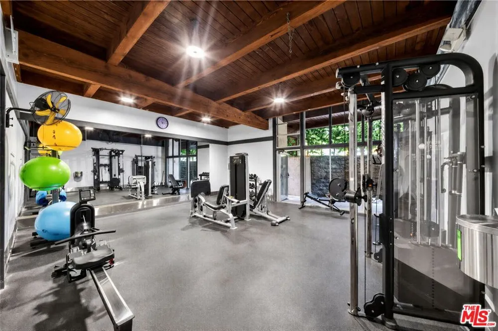 332 S Miraleste Drive #235 San Pedro, CA 90732