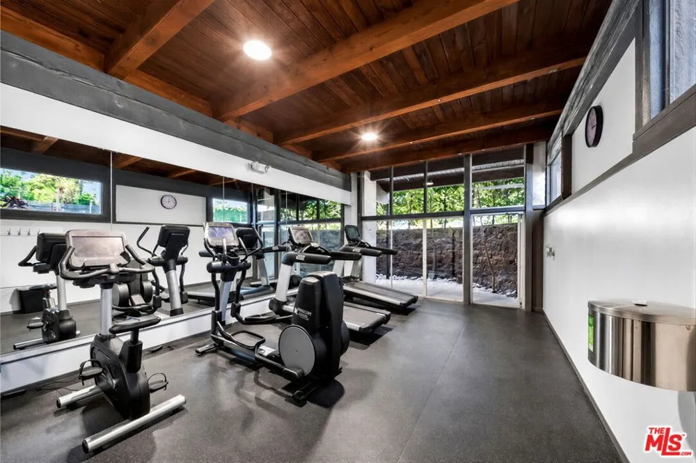 332 S Miraleste Drive #235 San Pedro, CA 90732