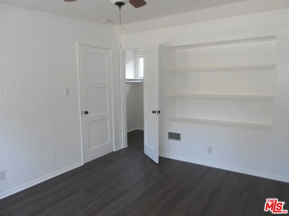 9139 W 25TH STREET Los Angeles, CA 90034