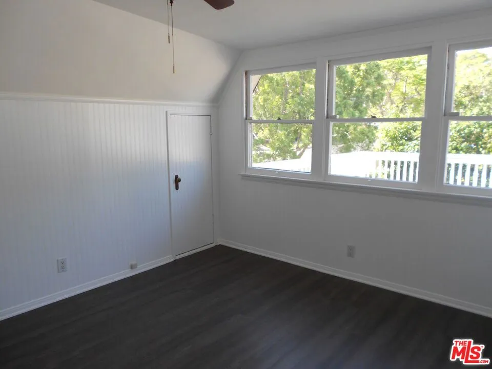 9139 W 25TH STREET Los Angeles, CA 90034