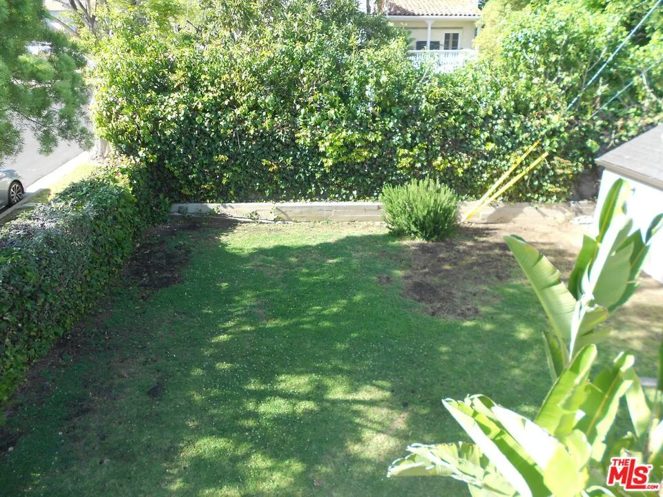 9139 W 25TH STREET Los Angeles, CA 90034