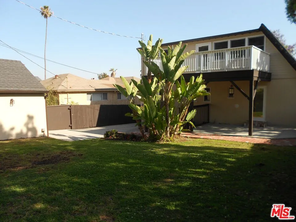 9139 W 25TH STREET Los Angeles, CA 90034