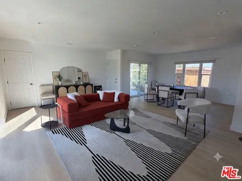 1546 S Ogden Drive ##2