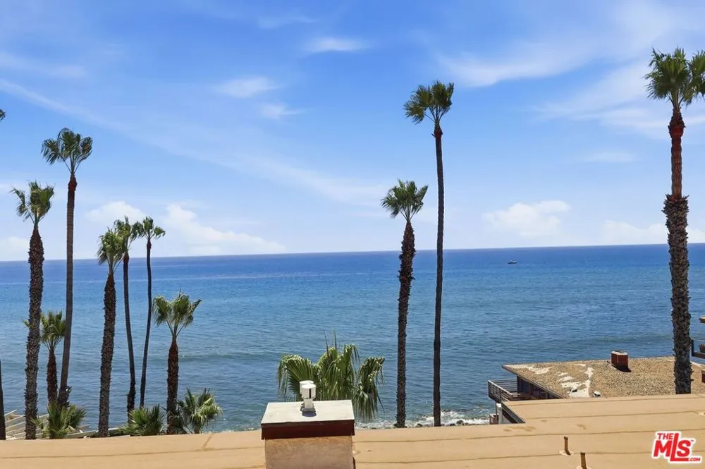 26666 Seagull Way #C206 Malibu, CA 90265