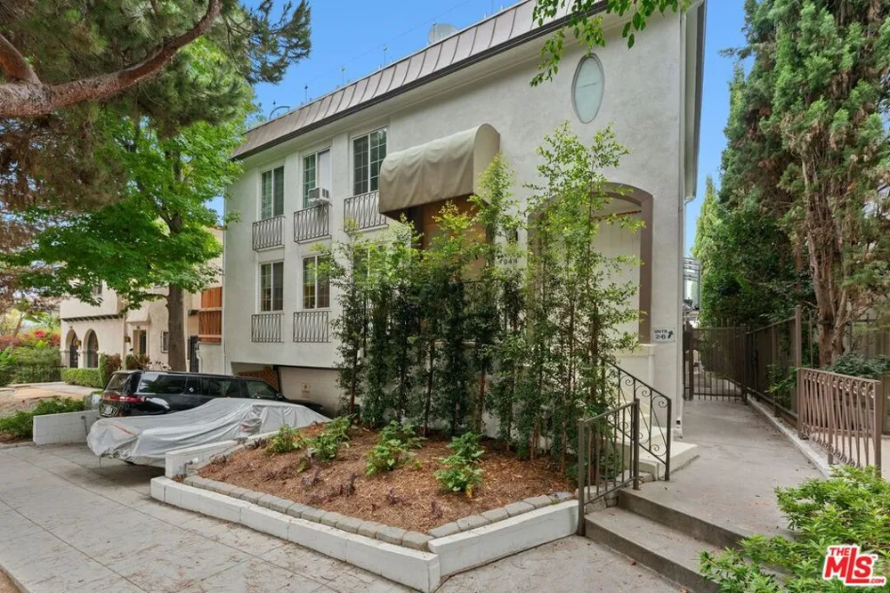944 17th Street #6 Santa Monica, CA 90403