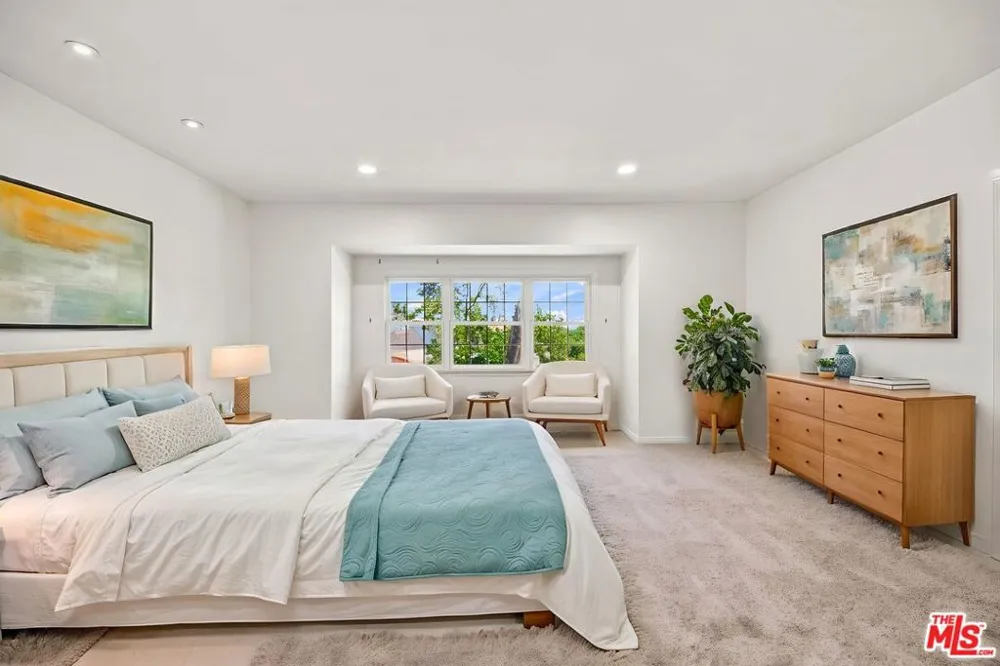 10669 La Grange Avenue Los Angeles, CA 90025