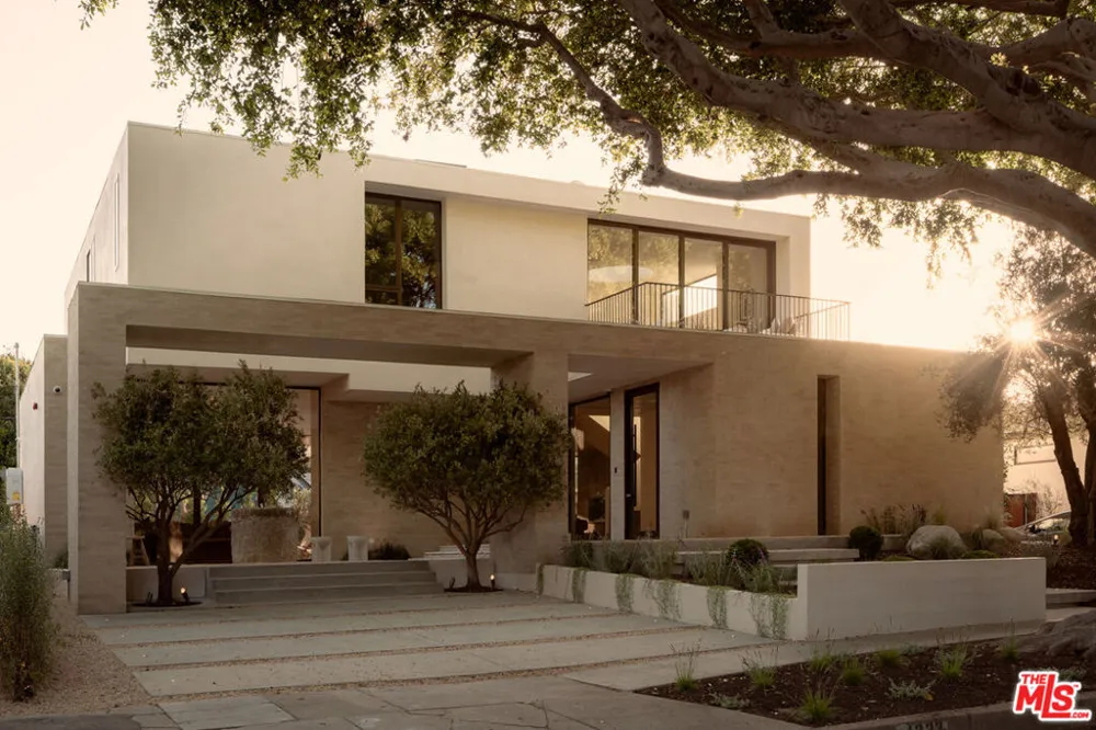 4333 Vinton Avenue Culver City, CA 90232