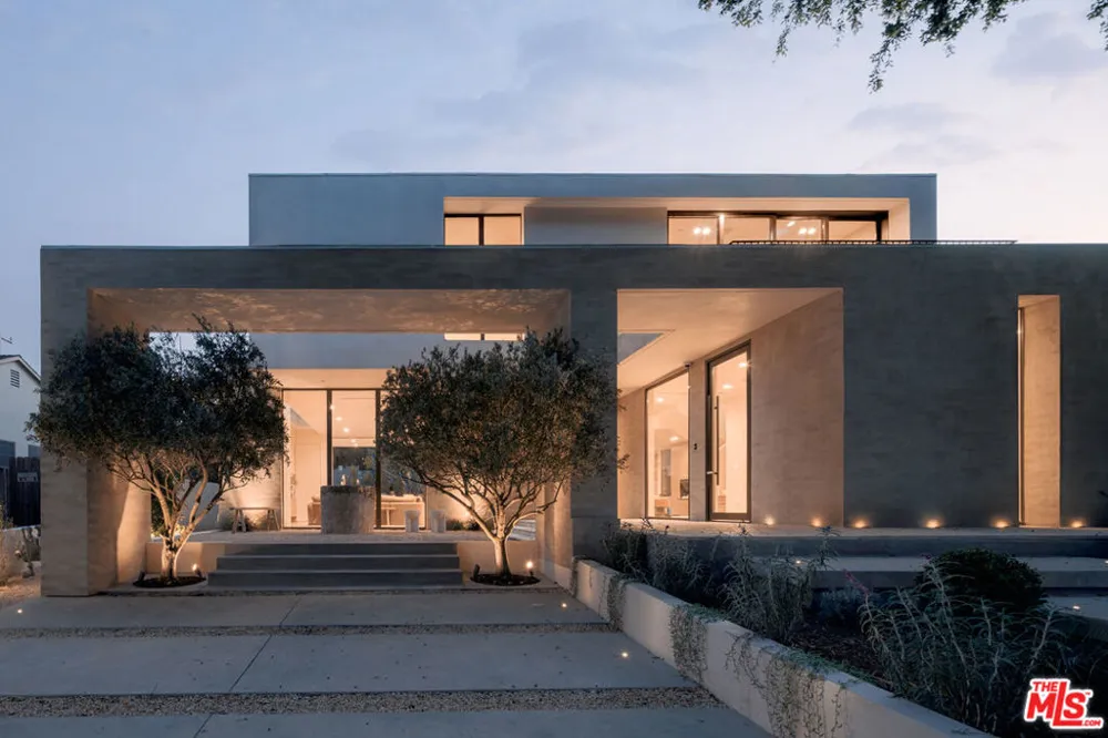 4333 Vinton Avenue Culver City, CA 90232