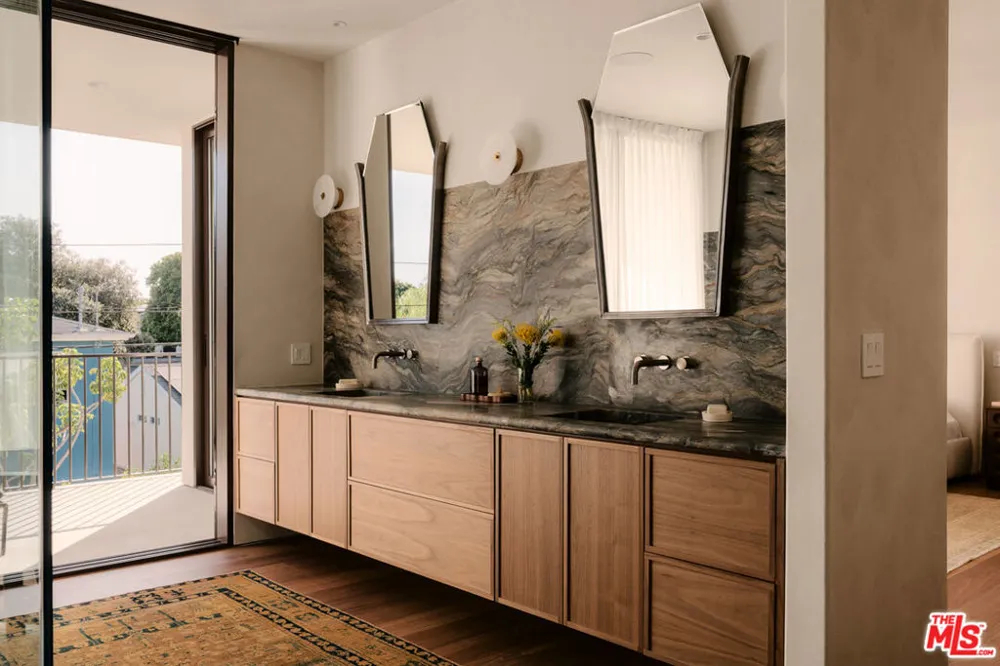 4333 Vinton Avenue Culver City, CA 90232