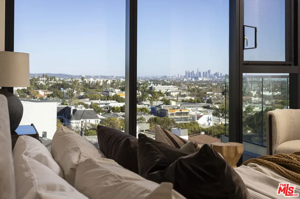 8420 W Sunset Boulevard #703 West Hollywood, CA 90069