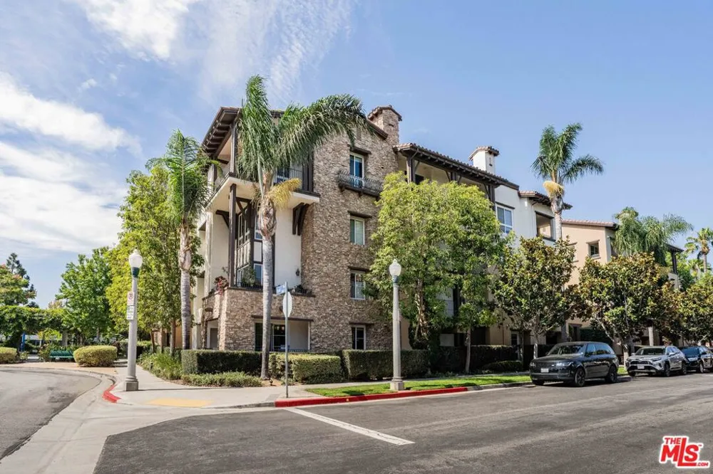 13031 Villosa Place #142 Playa Vista, CA 90094