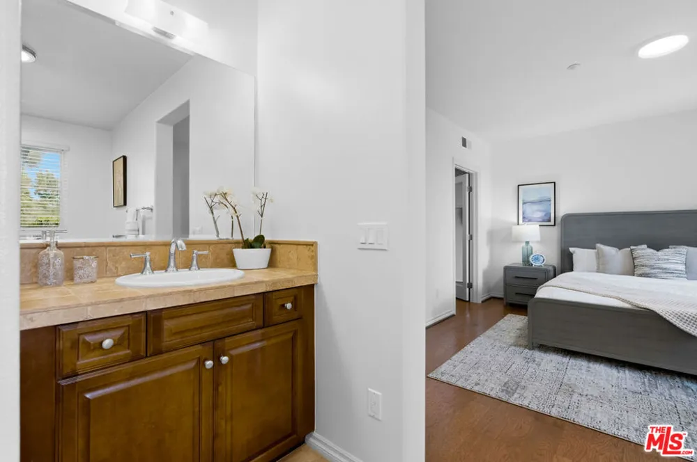 13031 Villosa Place #142 Playa Vista, CA 90094