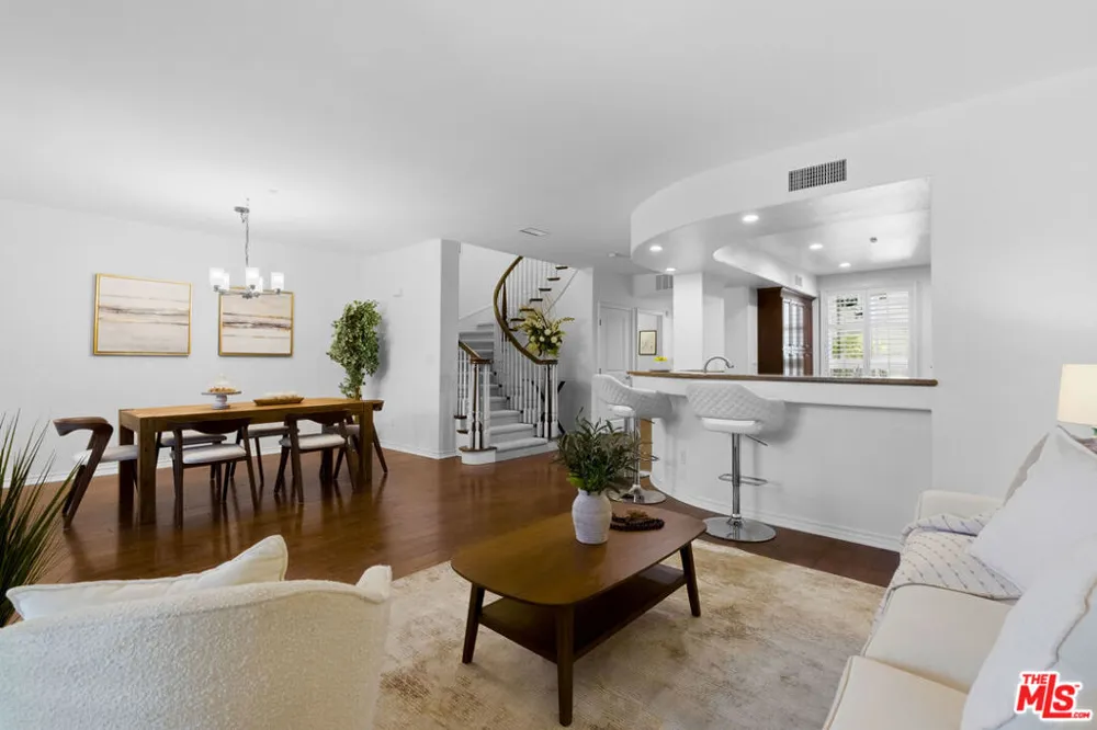 13031 Villosa Place #142 Playa Vista, CA 90094