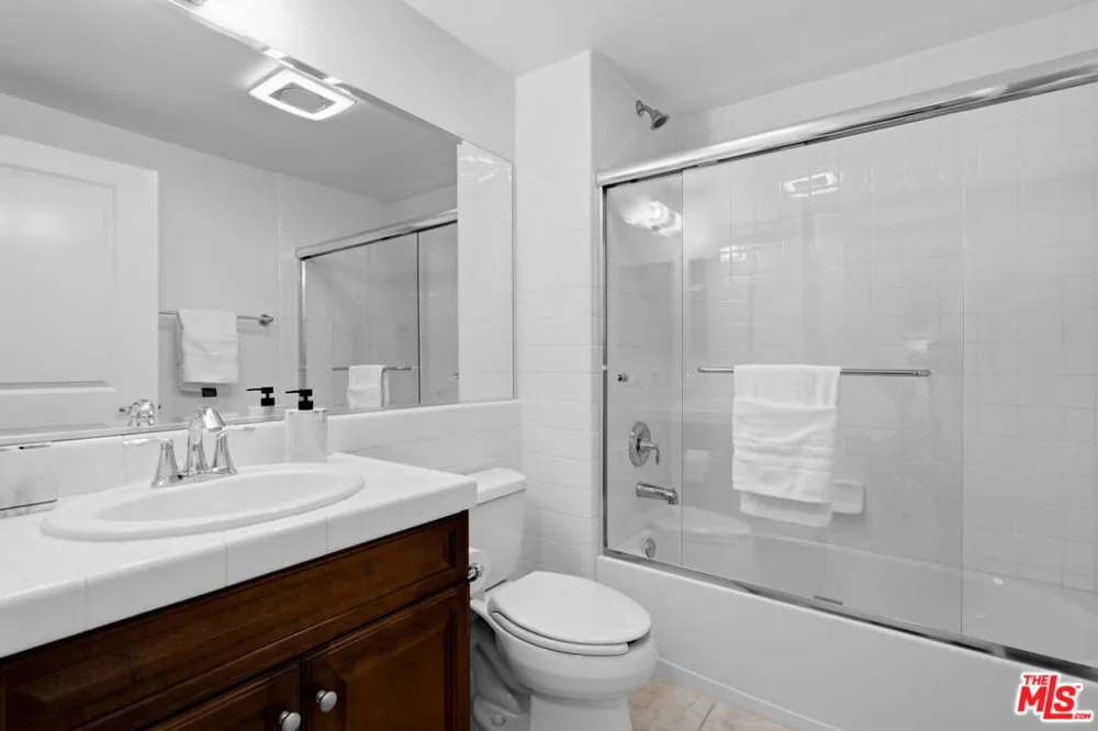 13031 Villosa Place #142 Playa Vista, CA 90094