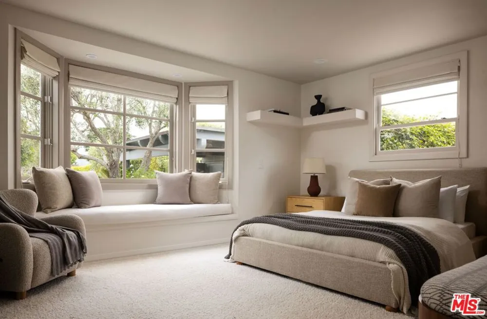 4217 Avenue Del Mar Carpinteria, CA 93013