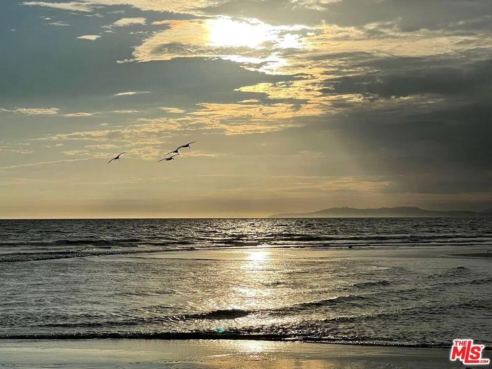 4217 Avenue Del Mar Carpinteria, CA 93013