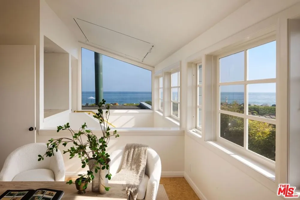 4217 Avenue Del Mar Carpinteria, CA 93013