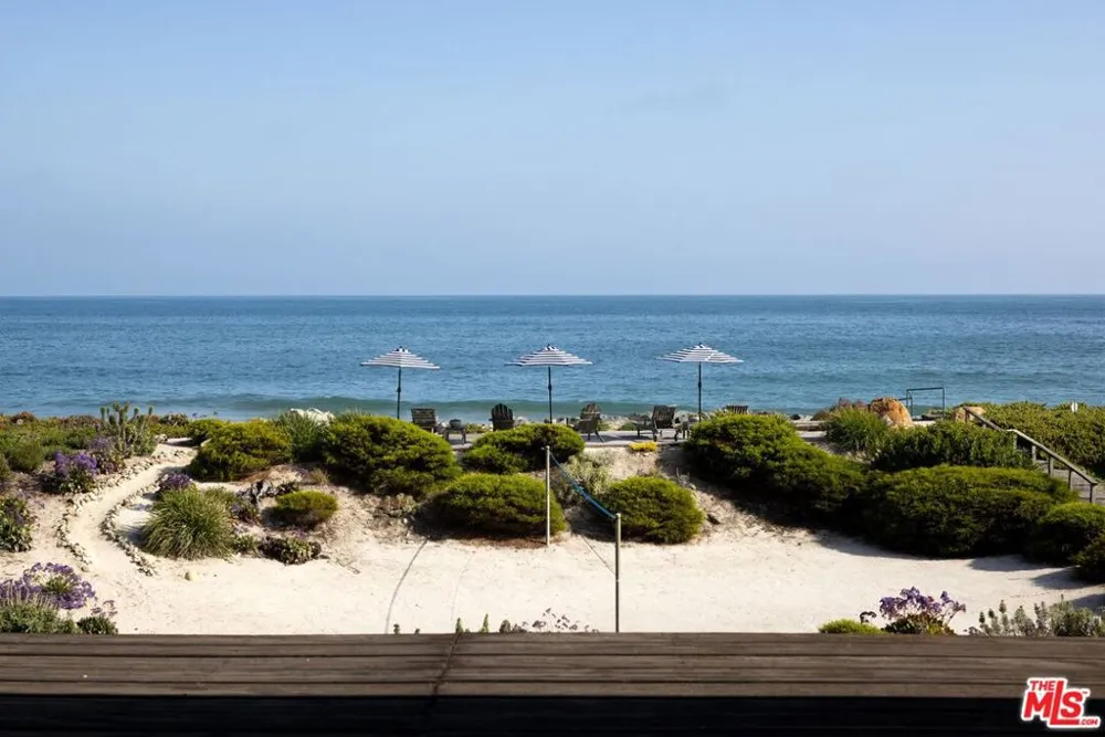 4217 Avenue Del Mar Carpinteria, CA 93013