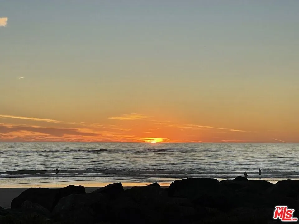 4217 Avenue Del Mar Carpinteria, CA 93013