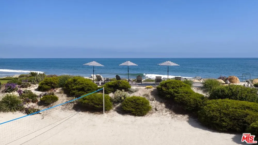 4217 Avenue Del Mar Carpinteria, CA 93013
