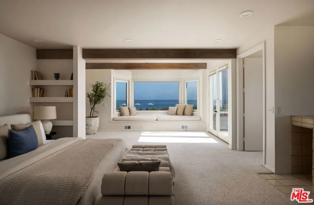 4217 Avenue Del Mar Carpinteria, CA 93013