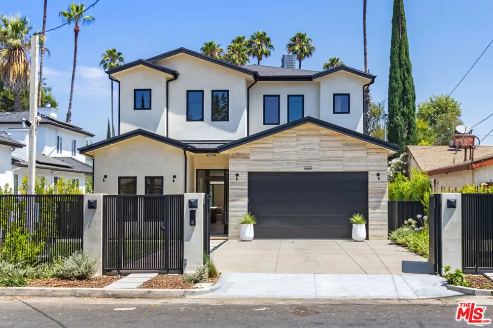 15721 Addison Street Encino, CA 91436