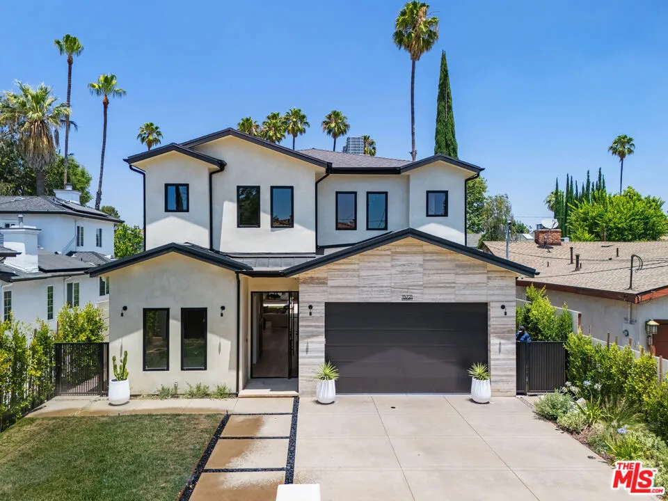 15721 Addison Street Encino, CA 91436
