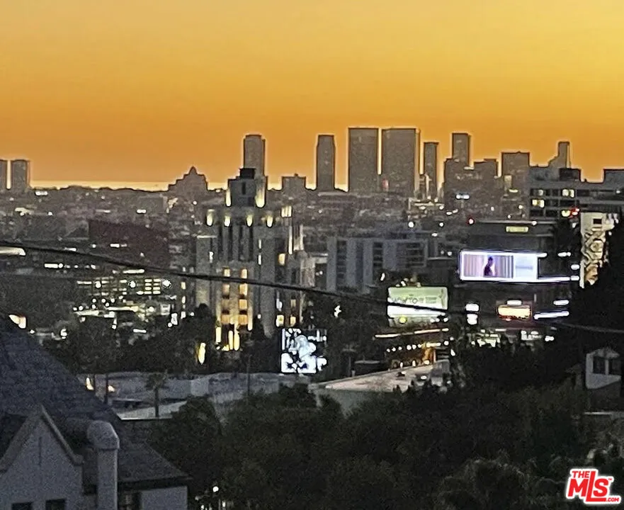 8230 Hollywood Boulevard Los Angeles, CA 90069