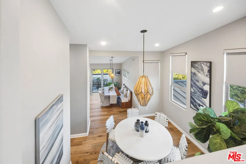 28935 W Beach Lane Malibu, CA 90265