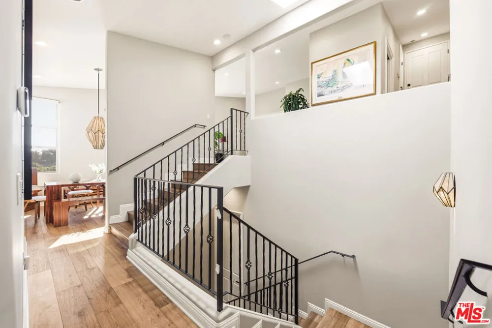 28935 W Beach Lane Malibu, CA 90265