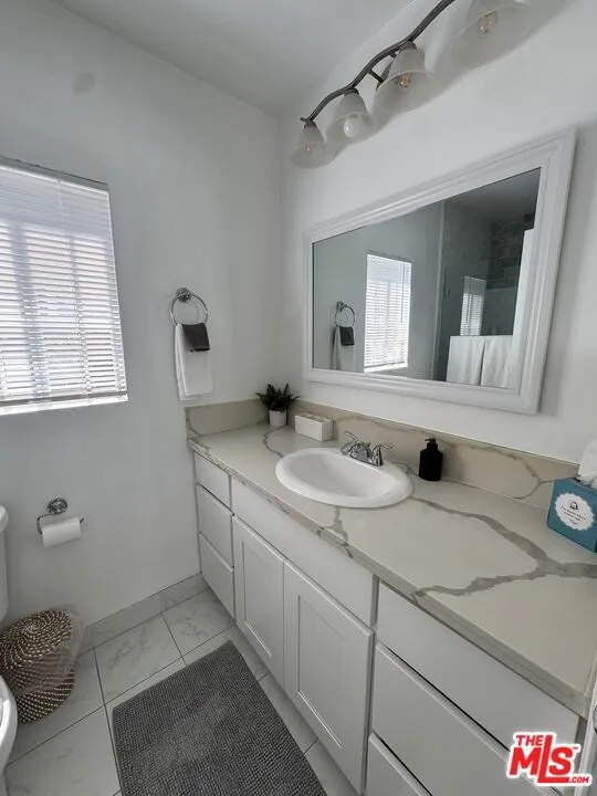 748 Washington Boulevard Los Angeles, CA 90292
