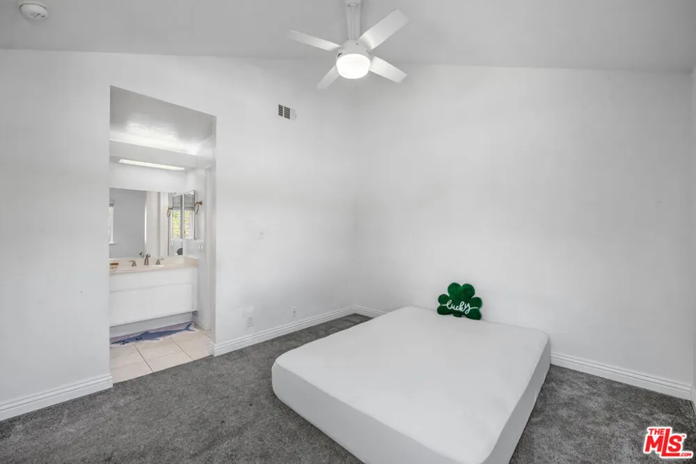 55 Via Honrado Rancho Santa Margarita, CA 92688