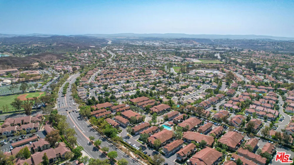 55 Via Honrado Rancho Santa Margarita, CA 92688