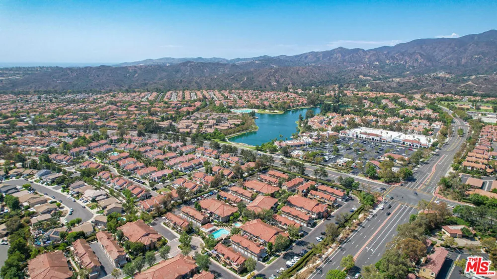 55 Via Honrado Rancho Santa Margarita, CA 92688