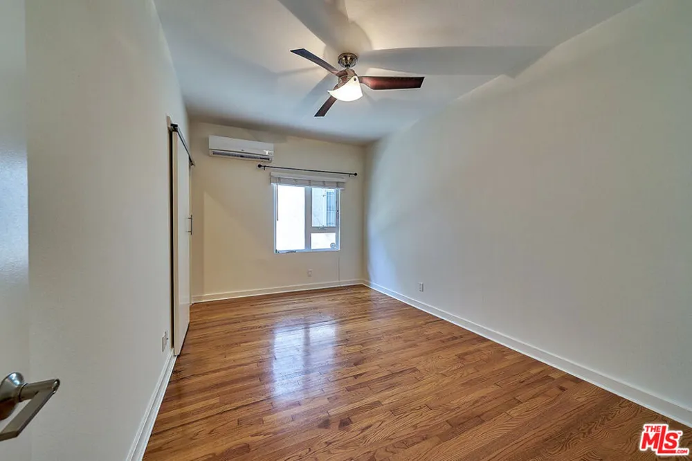 614 Genesee Avenue Los Angeles, CA 90036