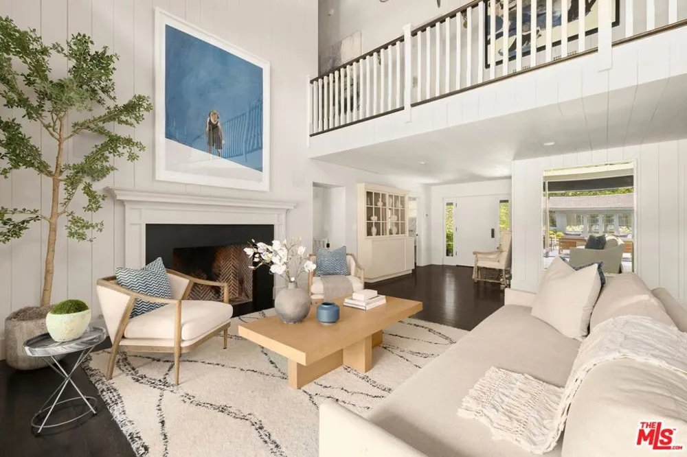 14901 Ramos Place Los Angeles, CA 90272