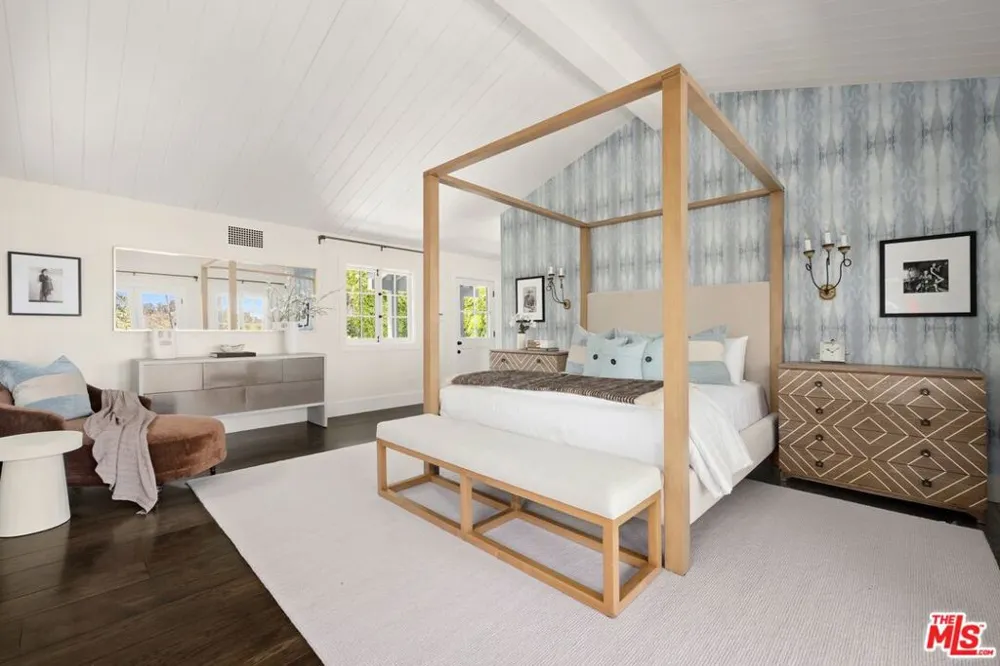 14901 Ramos Place Los Angeles, CA 90272