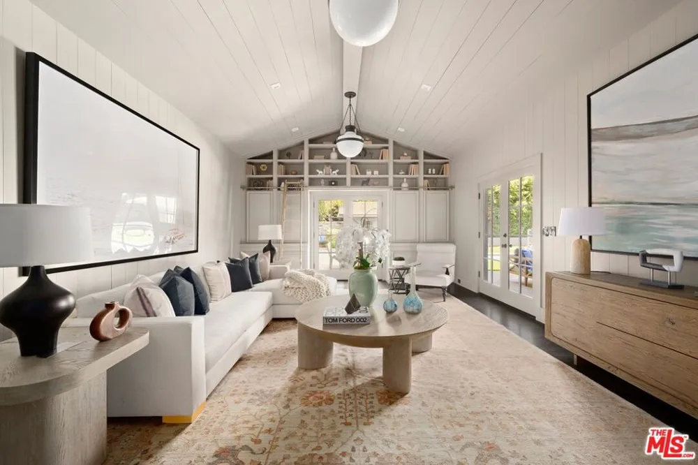 14901 Ramos Place Los Angeles, CA 90272