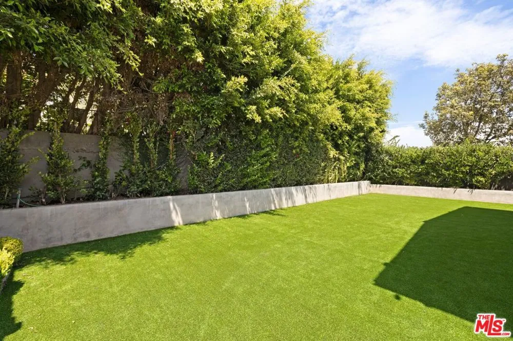 14901 Ramos Place Los Angeles, CA 90272