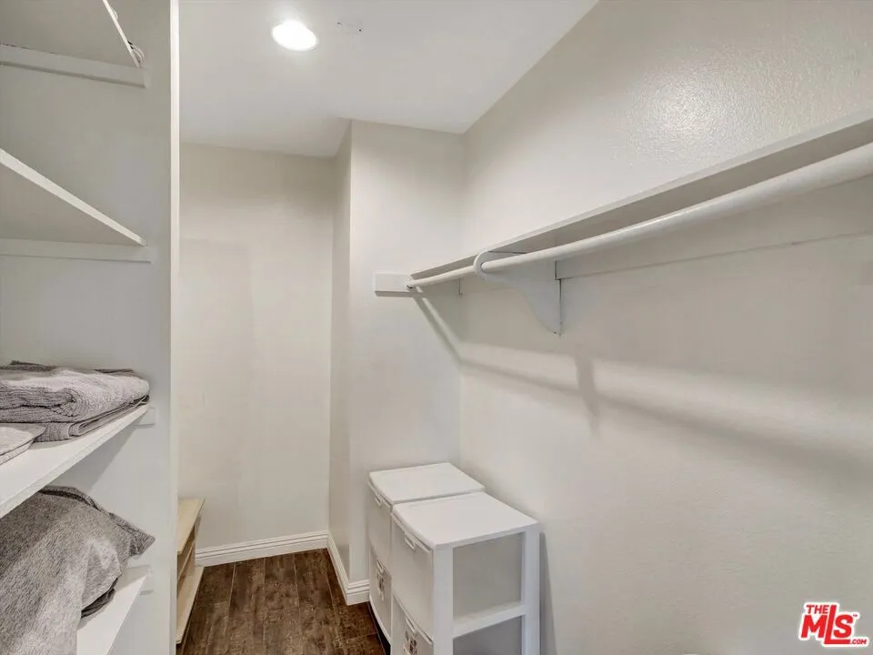 525 S Ardmore Avenue #335 Los Angeles, CA 90020
