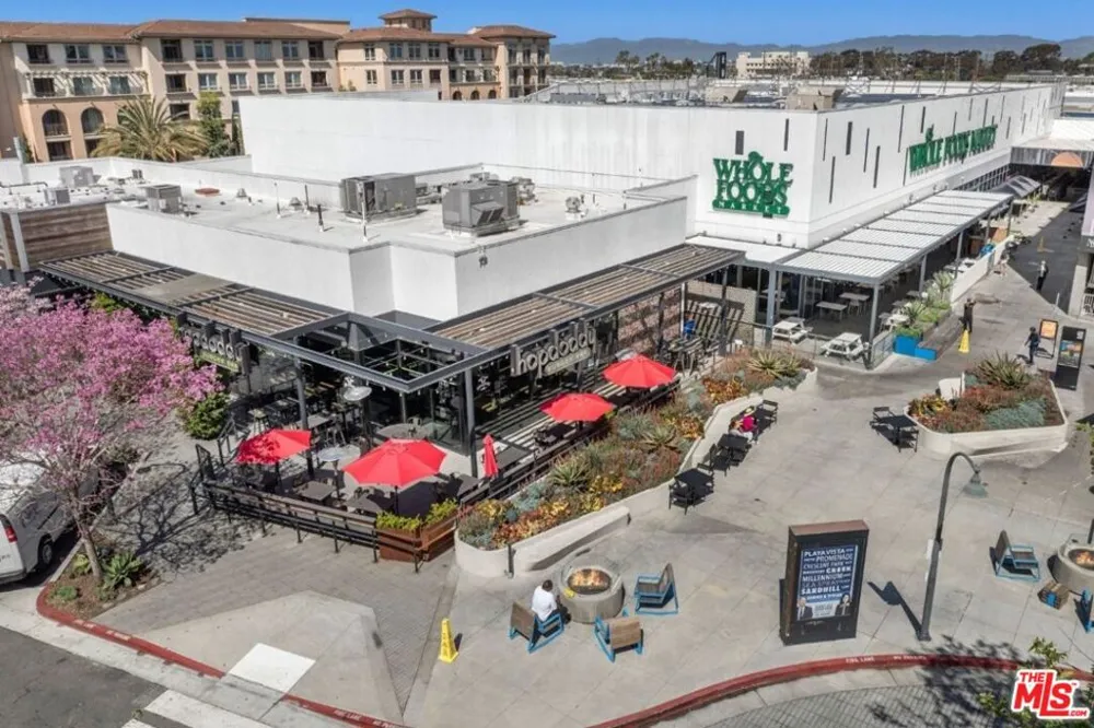 6030 Seabluff Drive #412 Playa Vista, CA 90094