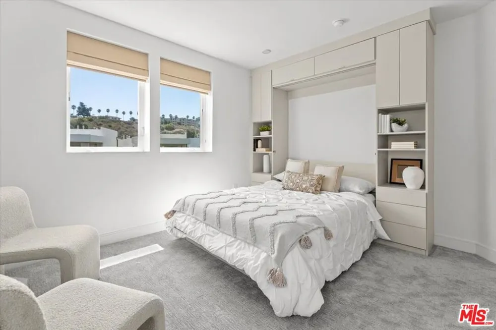 6030 Seabluff Drive #412 Playa Vista, CA 90094