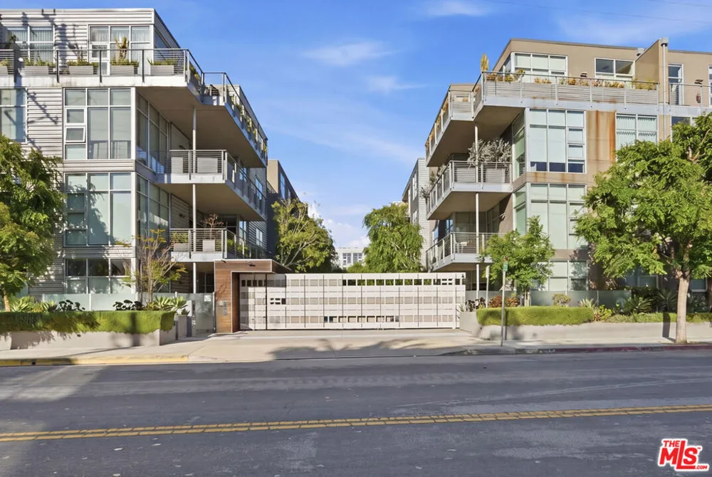 4080 Glencoe Avenue #317 Marina del Rey, CA 90292